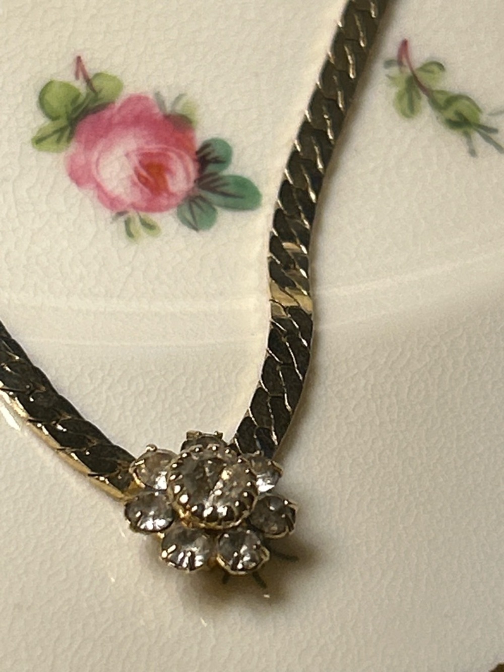 Vintage Park Lane Gold-Tone Floral Cz Crystal Pendant Necklace 15” herringbone